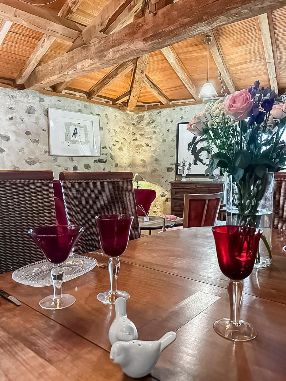Le Clos Des Ecorcins - Terrasse - Parking Prive Saint-Amand-sur-Sevre Εξωτερικό φωτογραφία